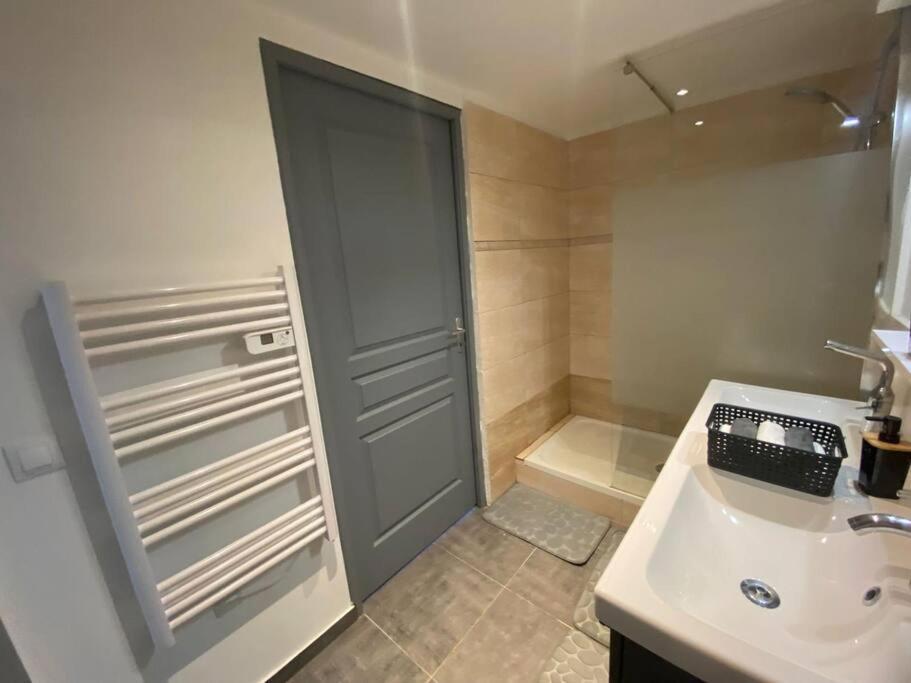 Le Jardin Suspendu Apartment Rillieux-la-Pape Exterior foto